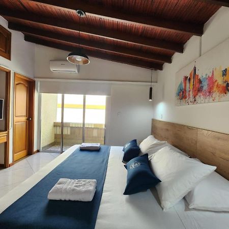 Hotel Boutique Deluxe Home Medellín Buitenkant foto