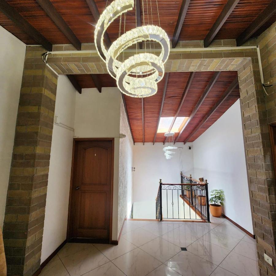 Hotel Boutique Deluxe Home Medellín Buitenkant foto