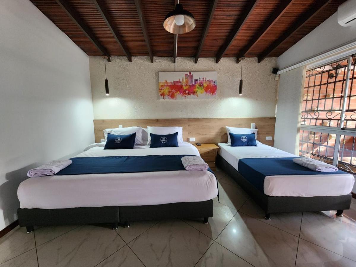 Hotel Boutique Deluxe Home Medellín Buitenkant foto